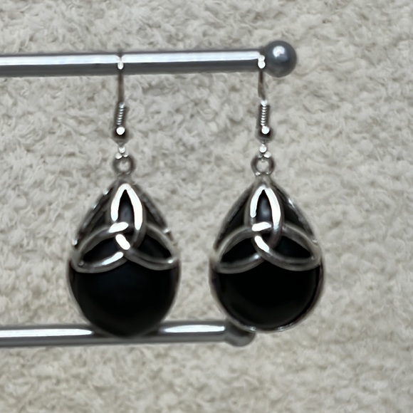 Trinity Celtic Knot Earrings - Picture 2 of 2